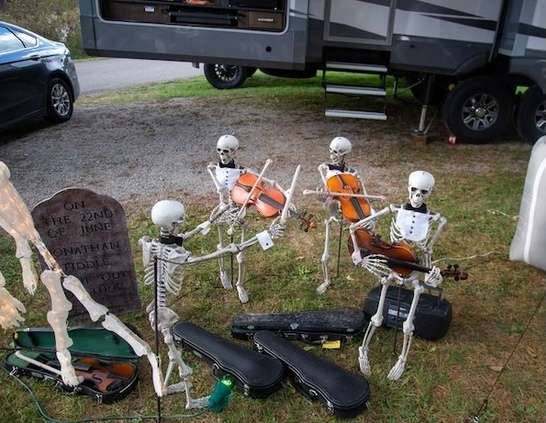 Skeleton string quartet